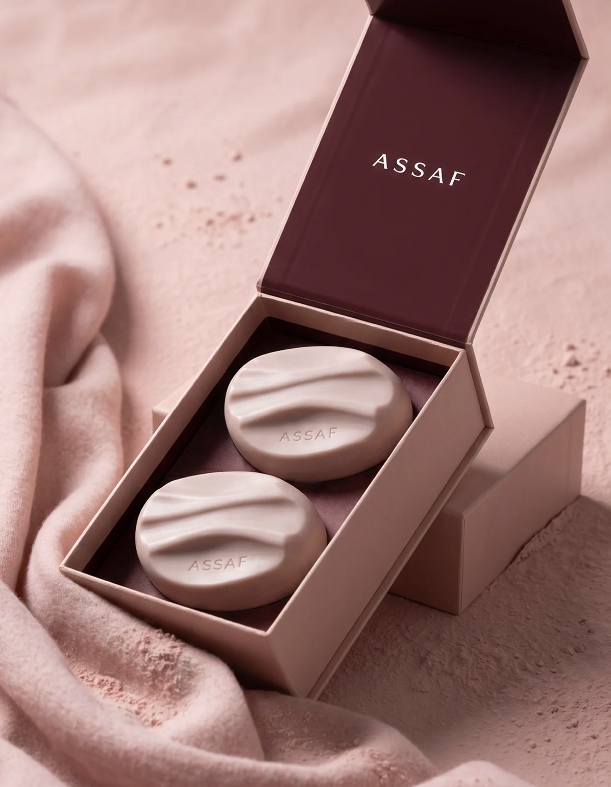 Exclusive display collection Assaf